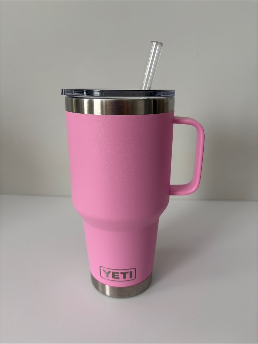 YETI Rambler 35 oz Straw Mug with Handle in Power Pink Like NEW Retired